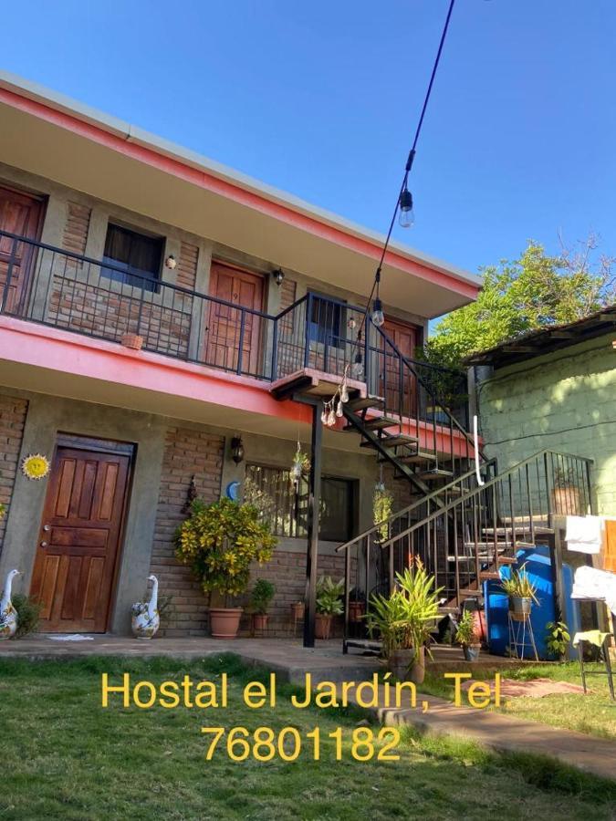 Hostal El Jardin León Exterior foto